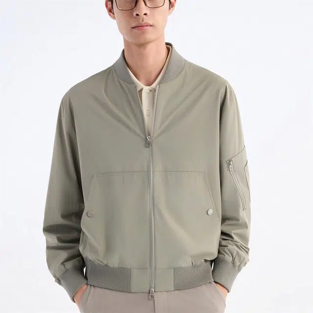 九牧王男裤专家 简约纯色基础款休闲百搭夹克外套 男款 灰绿