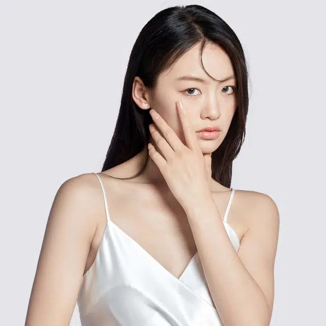 老银坊 夜光足银甜心蝴蝶耳饰 森系轻奢时尚新中式小众设计高级感 精致优雅百搭配饰 纯银 耳钉 女款