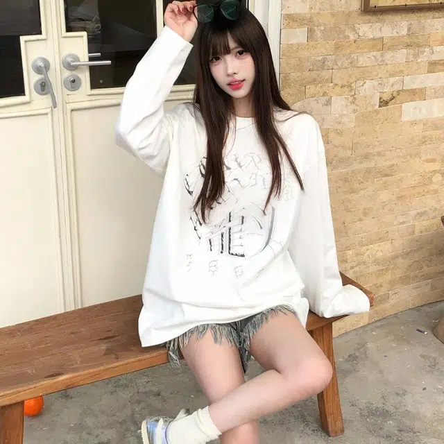 1807 x Couple Hunnid