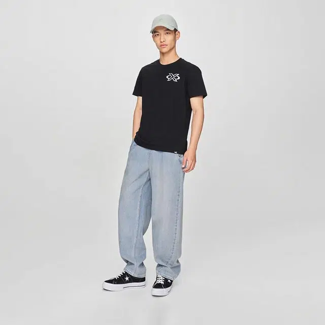 Lee SS25 LogoT