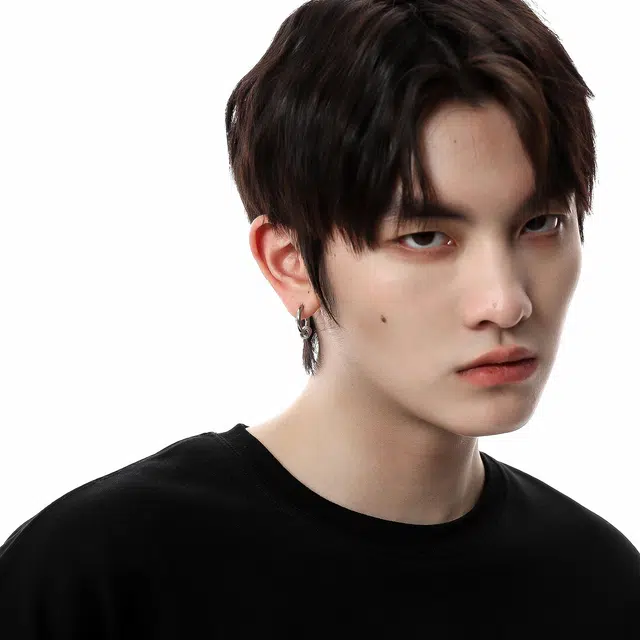 MISS XIA JWY