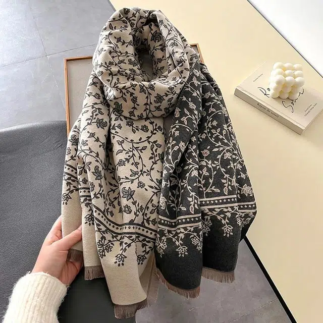 纳兰杜 气质高级感时尚百搭旅游拍照实用穿搭薄款礼盒装 聚酯纤维 披肩 女款