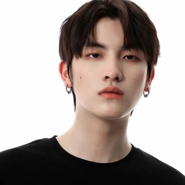 MISS XIA JWY