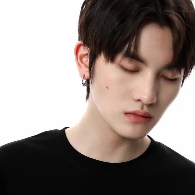 MISS XIA JWY