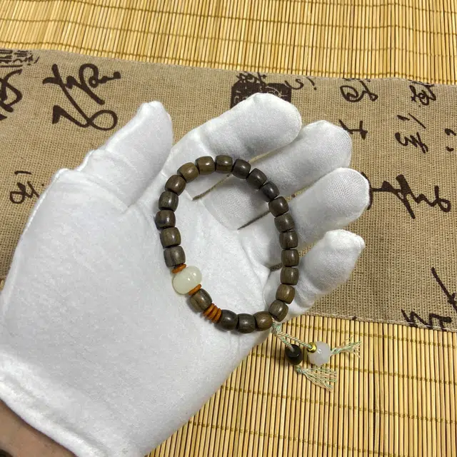 耳玺 国潮风中式复古文玩盘玩转运招财进宝小众设计感佛珠念珠#好运 檀木 手串 男女同款情侣款