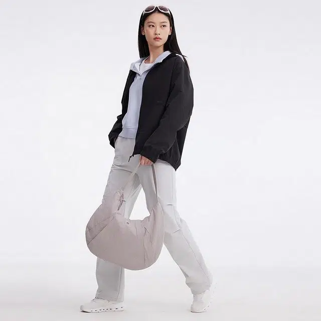 美特斯邦威 户外立领机能运动纯色夹克外套 男女同款