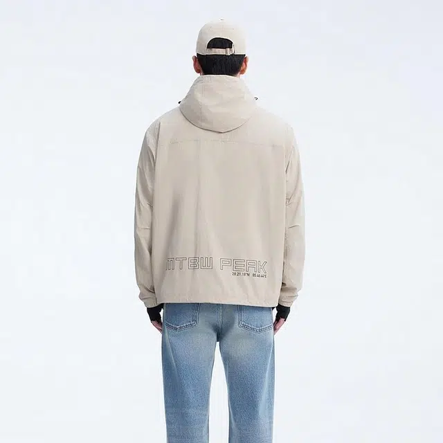 美特斯邦威 舒适百搭山系户外拉链夹克外套 男款