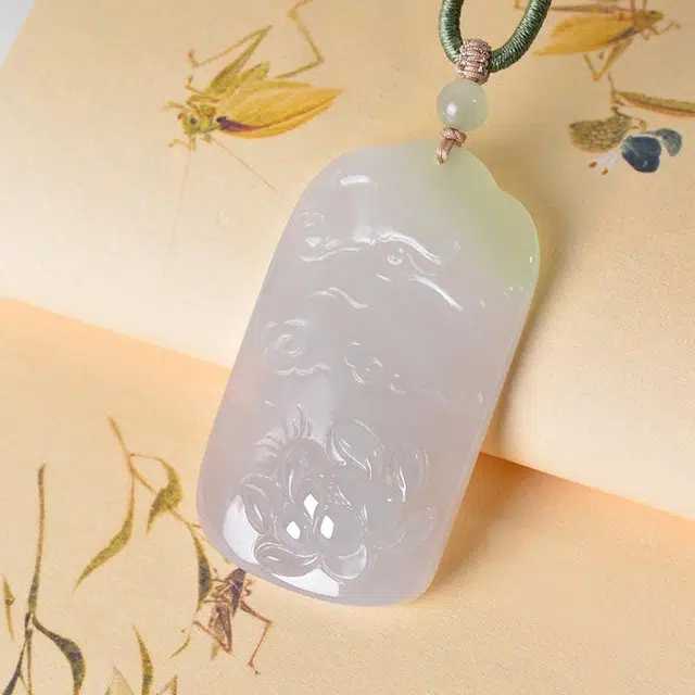 凤飞凰 新中式花开富贵山水花牌本命年平安好运小众玉饰 和田玉项链 翠青玉 女款