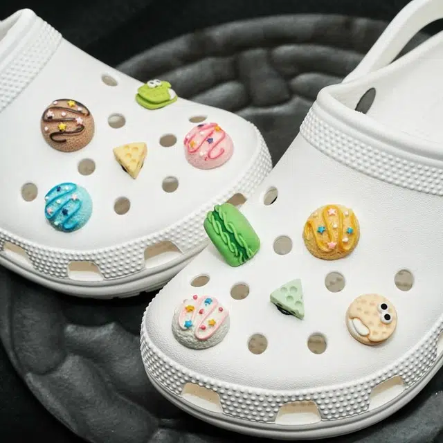 crocs 10