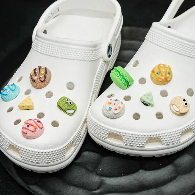 crocs 10