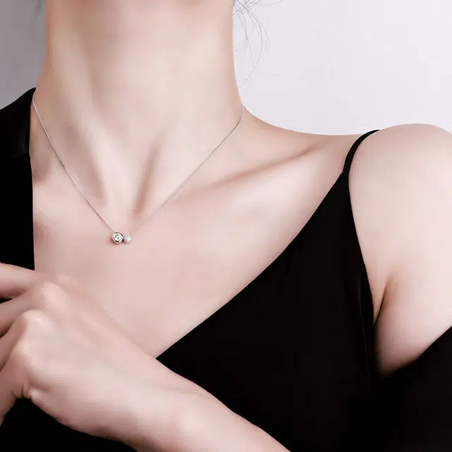 S925