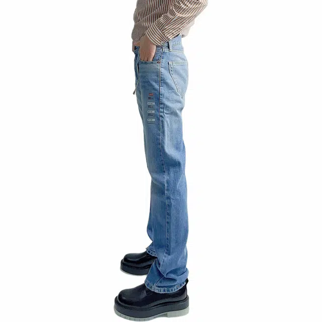 levis