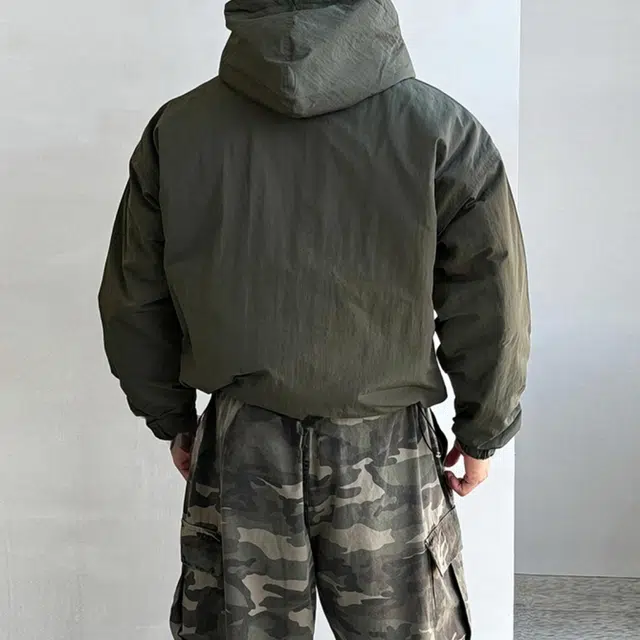 我是大卫 韩系短款连帽防寒保暖复古个性加厚棉服 男女同款 军绿色