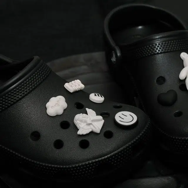 10 crocs DIY