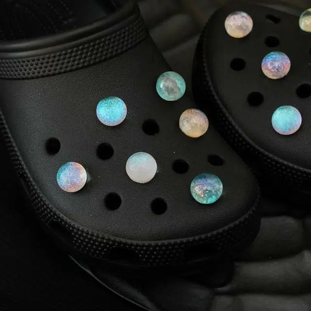 crocs DIY