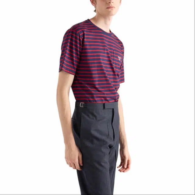 PRADA T