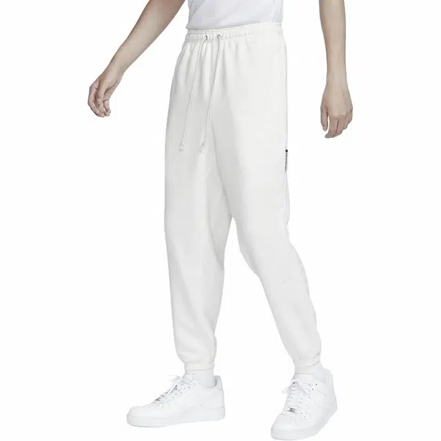 Nike Dri-FIT Standard Issue
