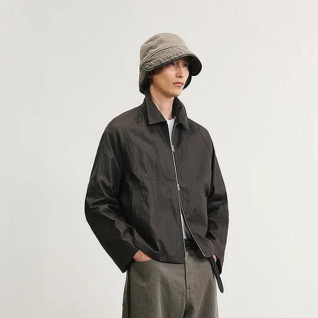 速写 宽松日常简约短款休闲纯色夹克外套 男款 深棕