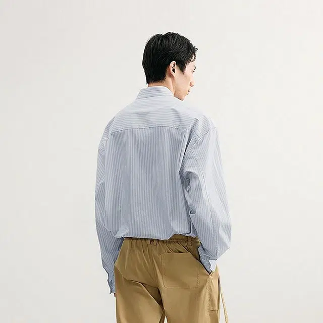 速写 简约宽松日常休闲立领长袖衬衫 男款 蓝白格