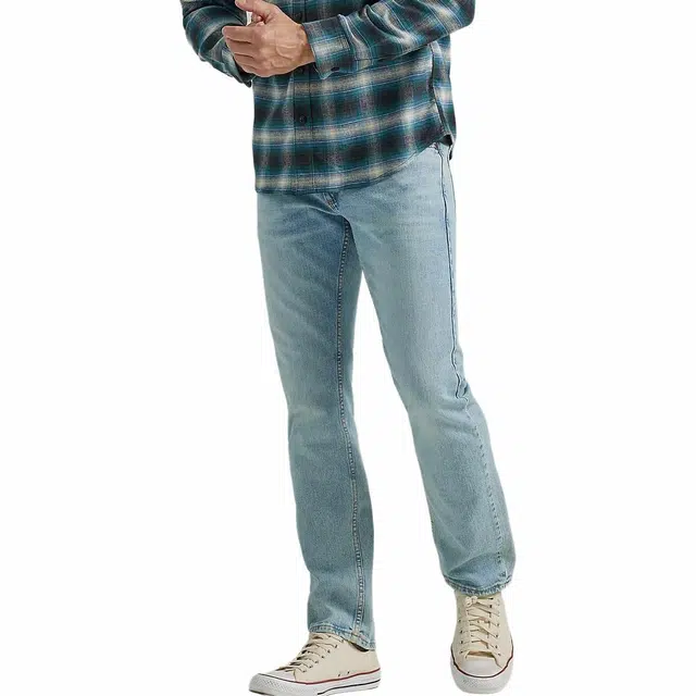 Lee