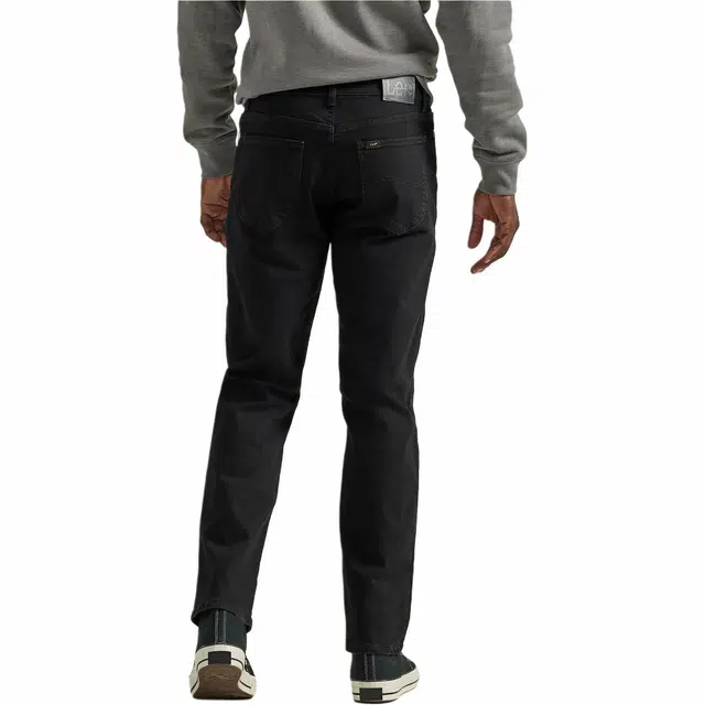 Lee