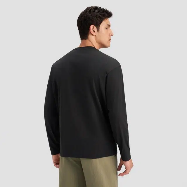 DESCENTE Essential T