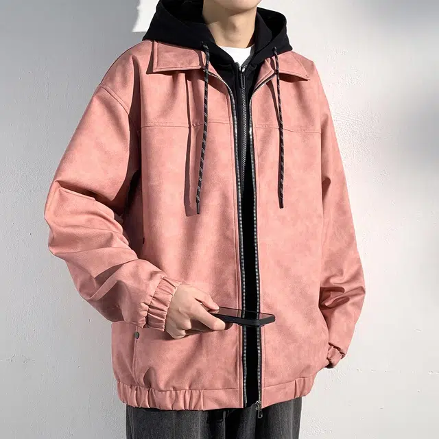 依文 美式复古经典高街假两件连帽设计机车飞行员痞帅简约中性风休闲时尚百搭廓形高级感英伦风潮牌皮衣 男女同款 黑色