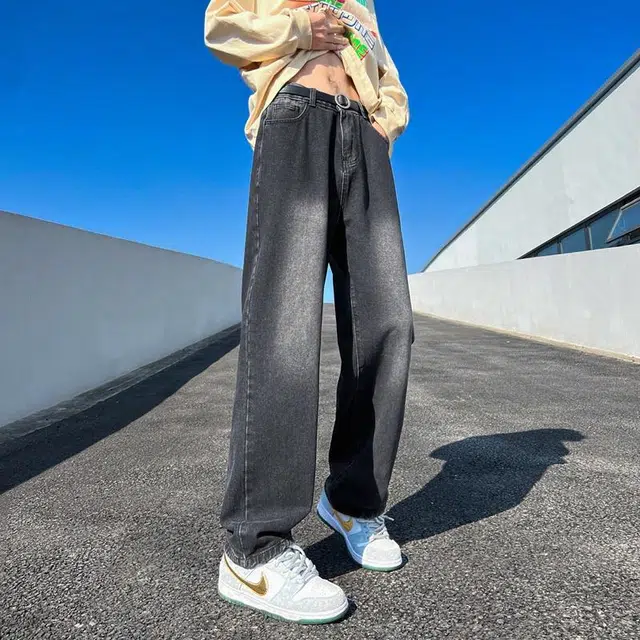 DW