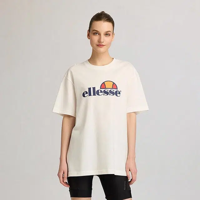 ellesse T
