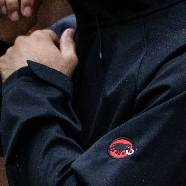 MAMMUT Logo