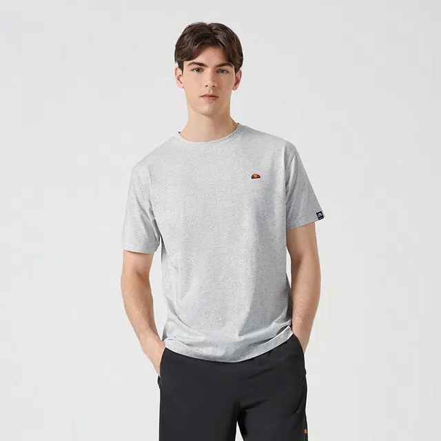 ellesse T