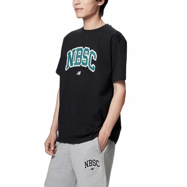 New Balance Logo T