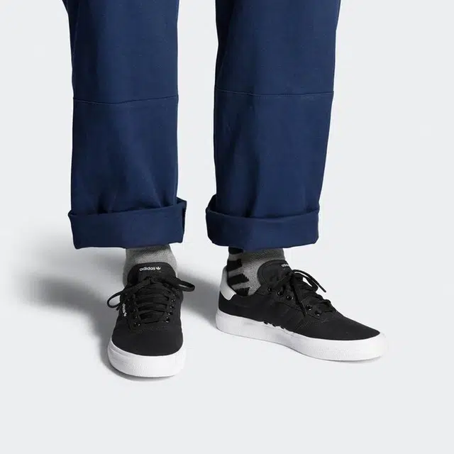 adidas originals 3MC Vulc