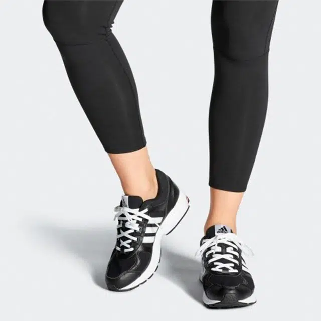 adidas Equipment 10 Closed