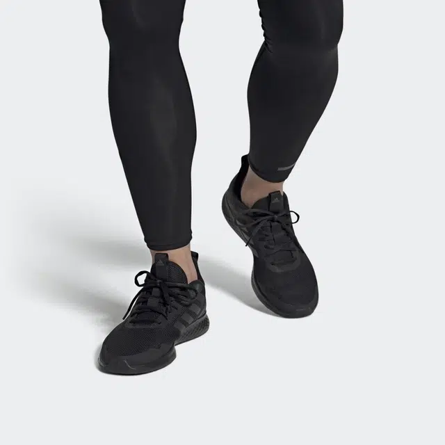 adidas Fluidstreet
