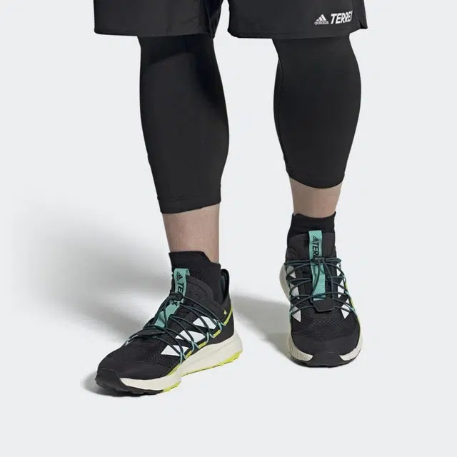 adidas Terrex Voyager 21