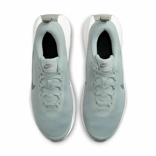 Nike PROMINA