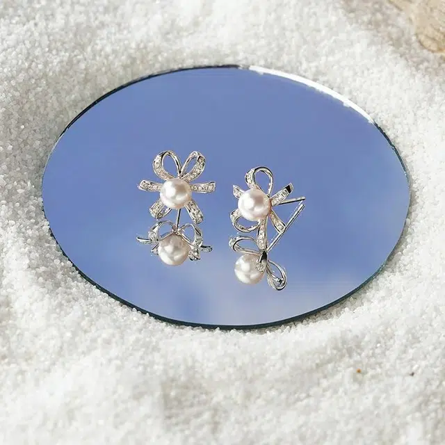 akoya 18K