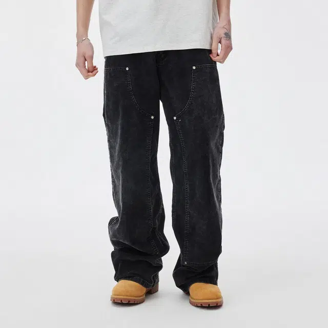 LOVE ME LATER LOVEMELATER