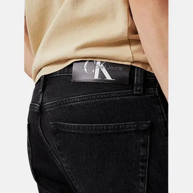 CALVIN KLEIN JEANS