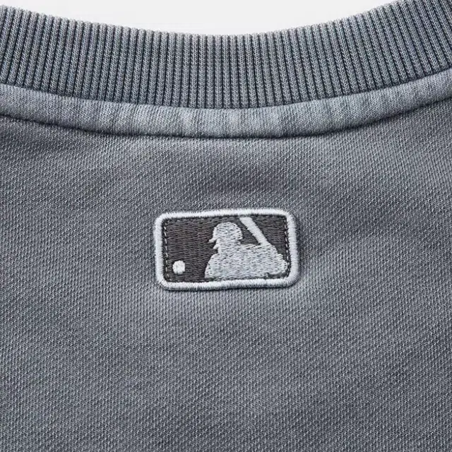 MLB