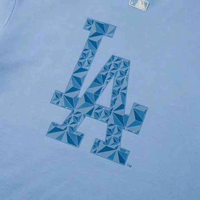 MLB