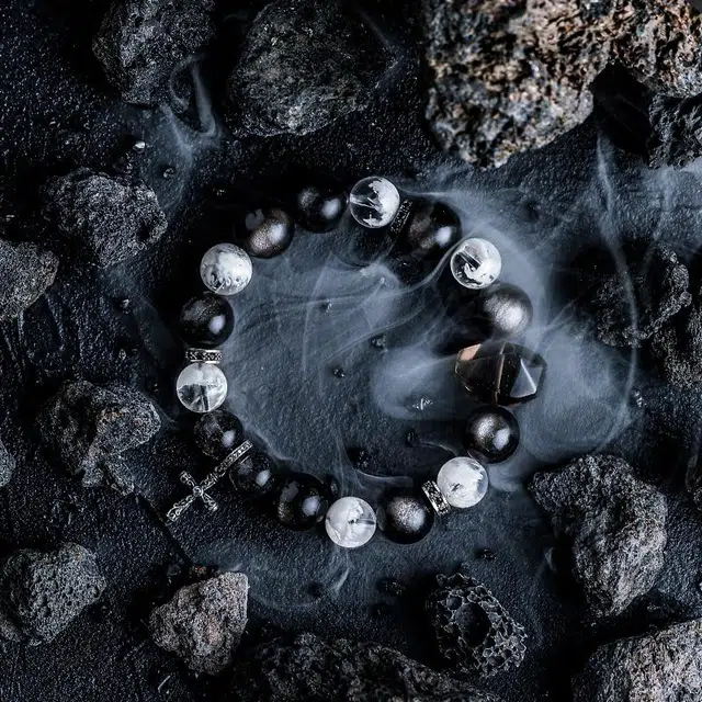 GUXI Dark World