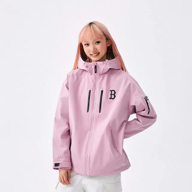 MLB Basic SS25 logo