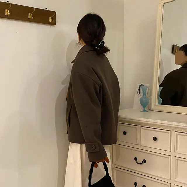 纯色短款呢子青少年加厚翻领单排扣复古宽松落肩大衣 男女同款 深棕色