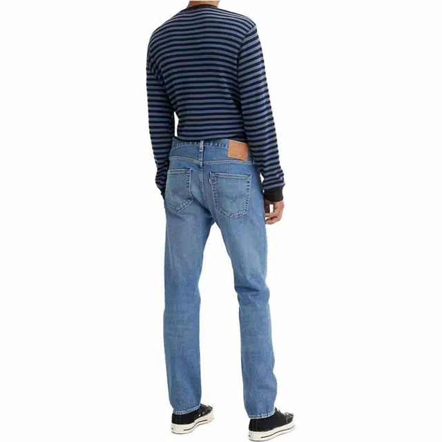 Levis
