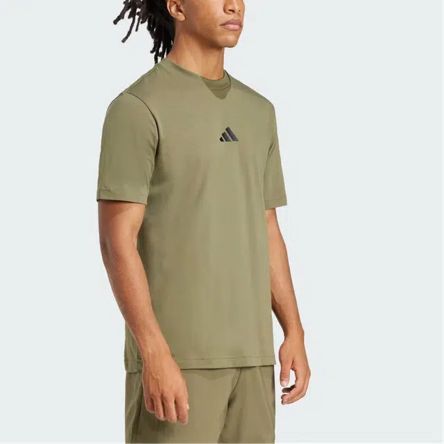 adidas ESSENTIALS logoT