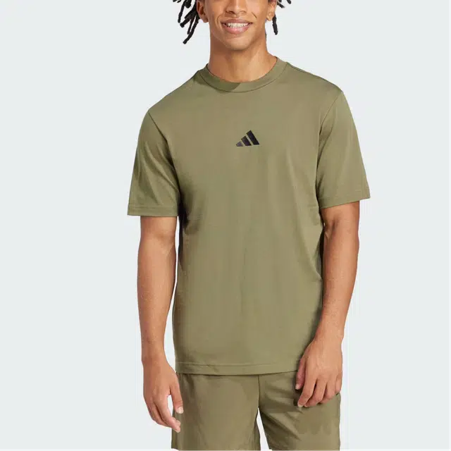 adidas ESSENTIALS logoT