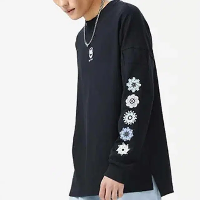 BAFIVE x Jon Burgerman T
