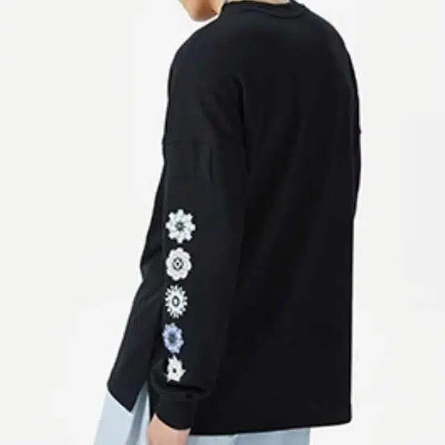 BAFIVE x Jon Burgerman T